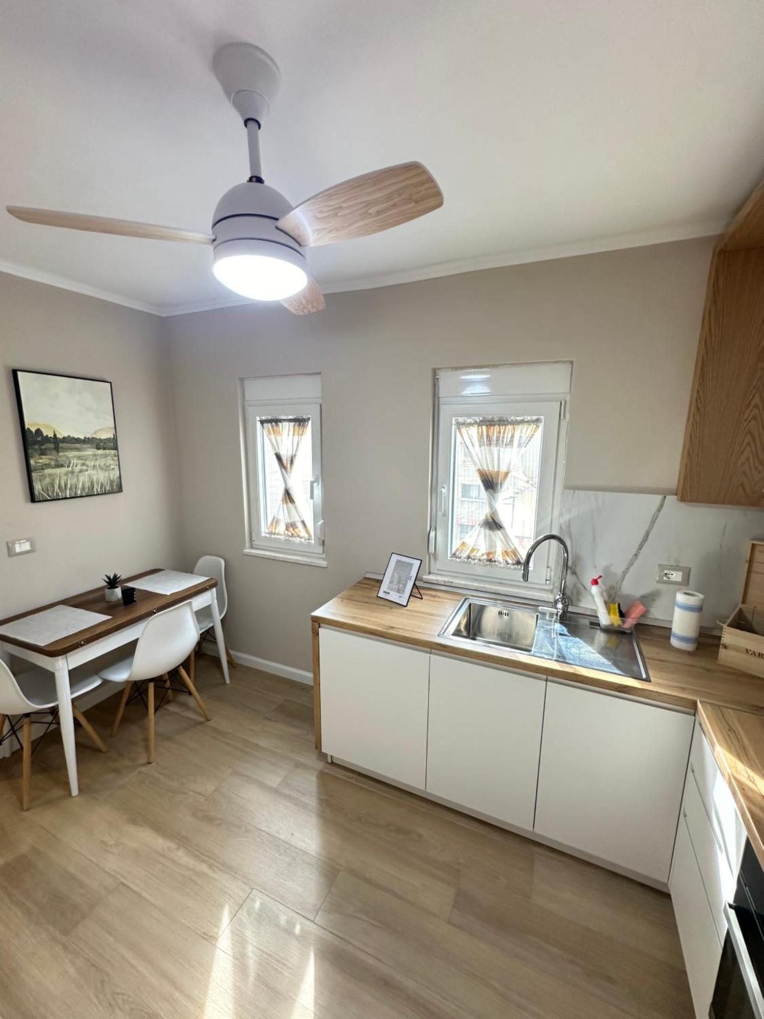 Eja Apartment 3 Tiranë Ngoại thất bức ảnh