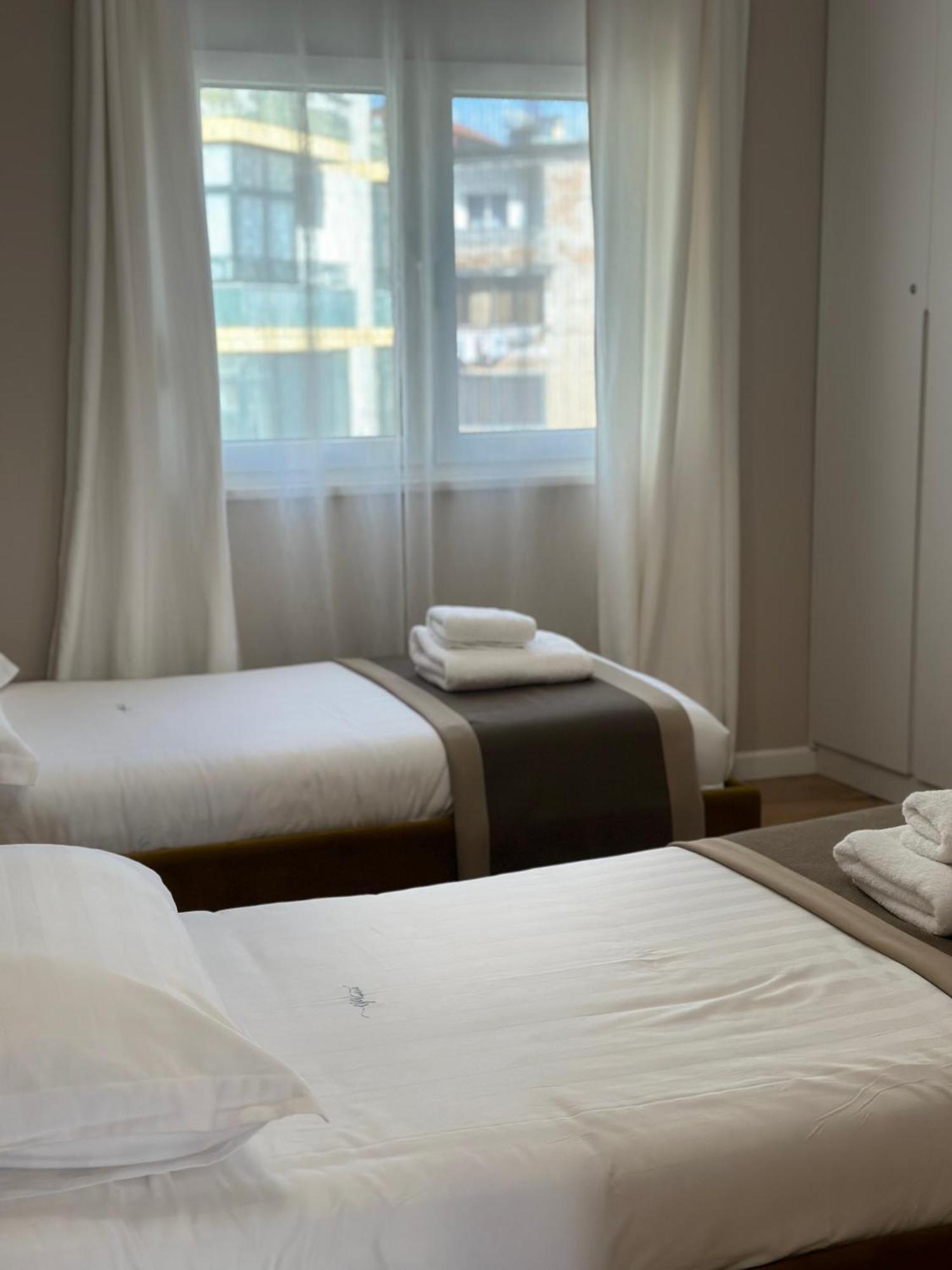 Eja Apartment 3 Tiranë Ngoại thất bức ảnh